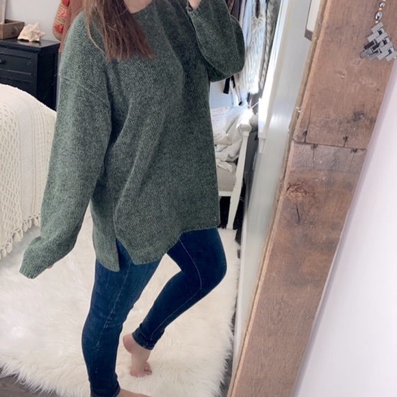 Vintage green sweater size 18/20 - Picture 2 of 5